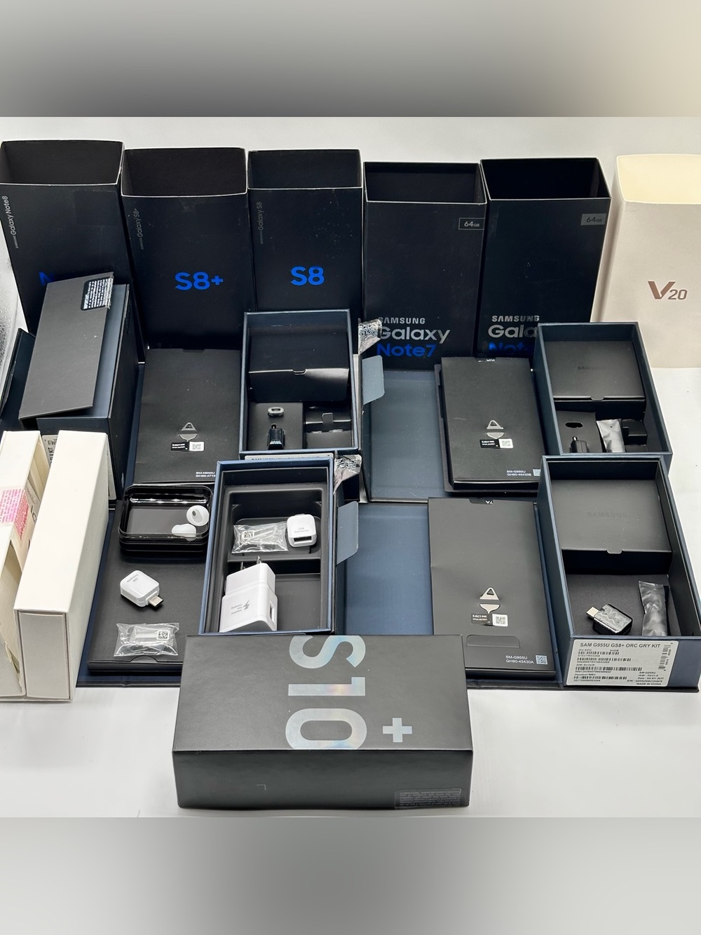 Lot of 6 EMPTY Samsung Galaxy & LG Retail Boxes with OEM Accessories